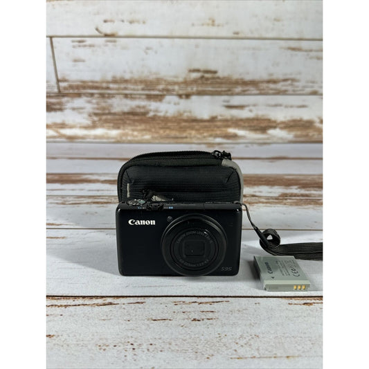 Canon PowerShot S95 Digital Camera  – 10.0MP, 3.8x Zoom, Compact & Black