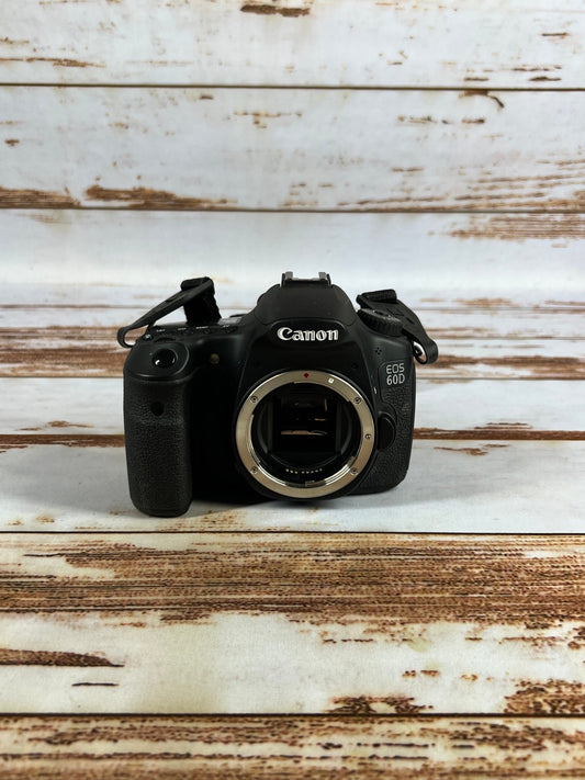 Canon EOS 60D 18.0 MP Digital SLR Camera – Black (Body Only) – Amazing Condition