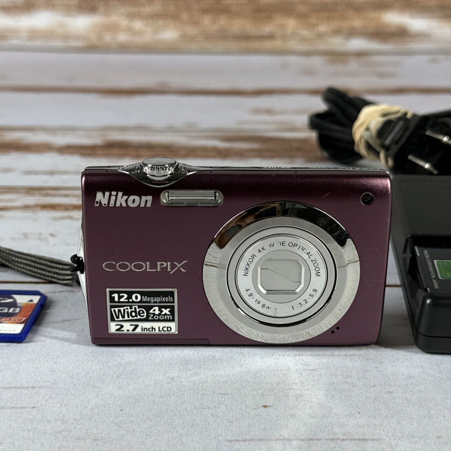 Nikon Coolpix S3000 Plum Purple Digital Camera  – w/ Battery, SD Card, Charger & Manual